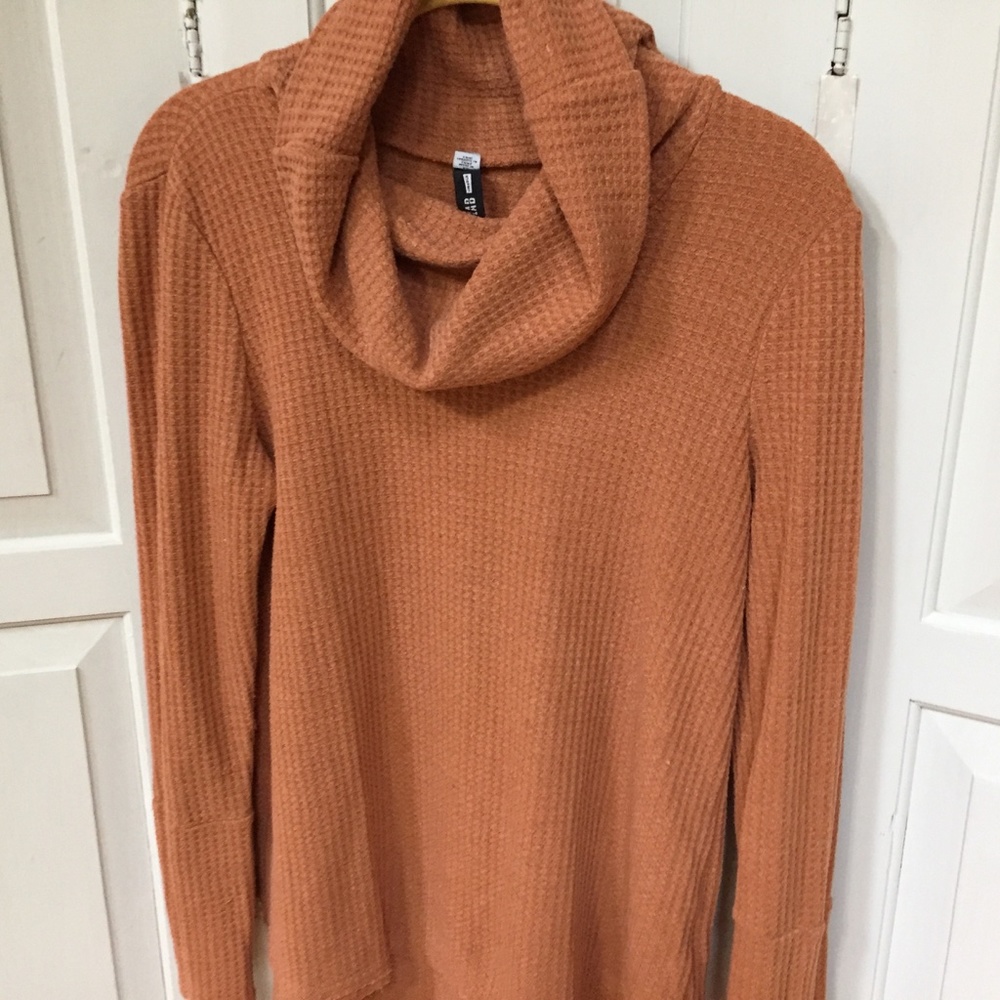 ❤️ Design Lab Waffle Cowl Neck Top - Picture 7 of 13
